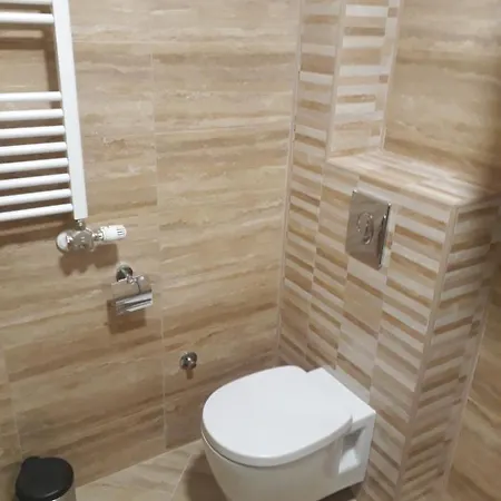 Apartment Pino Azzurro Lux *